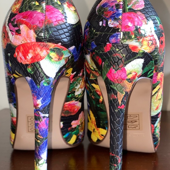 🌷Call It Spring - Floral Pumps - Picture 3 of 8